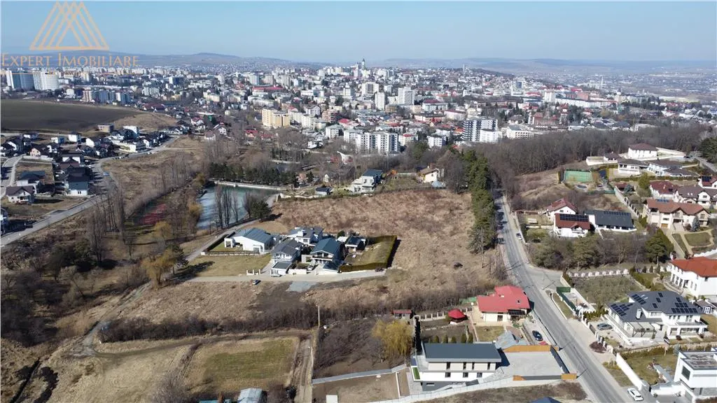 Teren 10 ari de vanzare zona Parc Tatarasi - foto 1