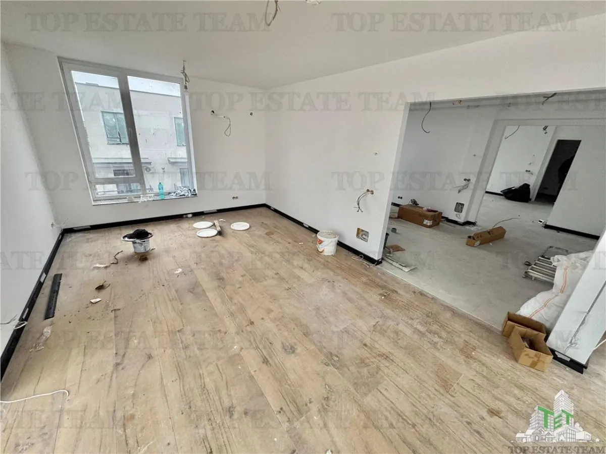Spatiu comercial cu  600mp terasa in Popesti Leordeni aproape de metrou - foto 15