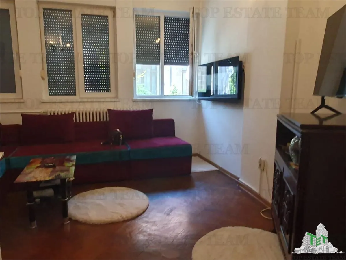 Spatiu extins central Liceul Mircea si Mare Constanta - foto 1