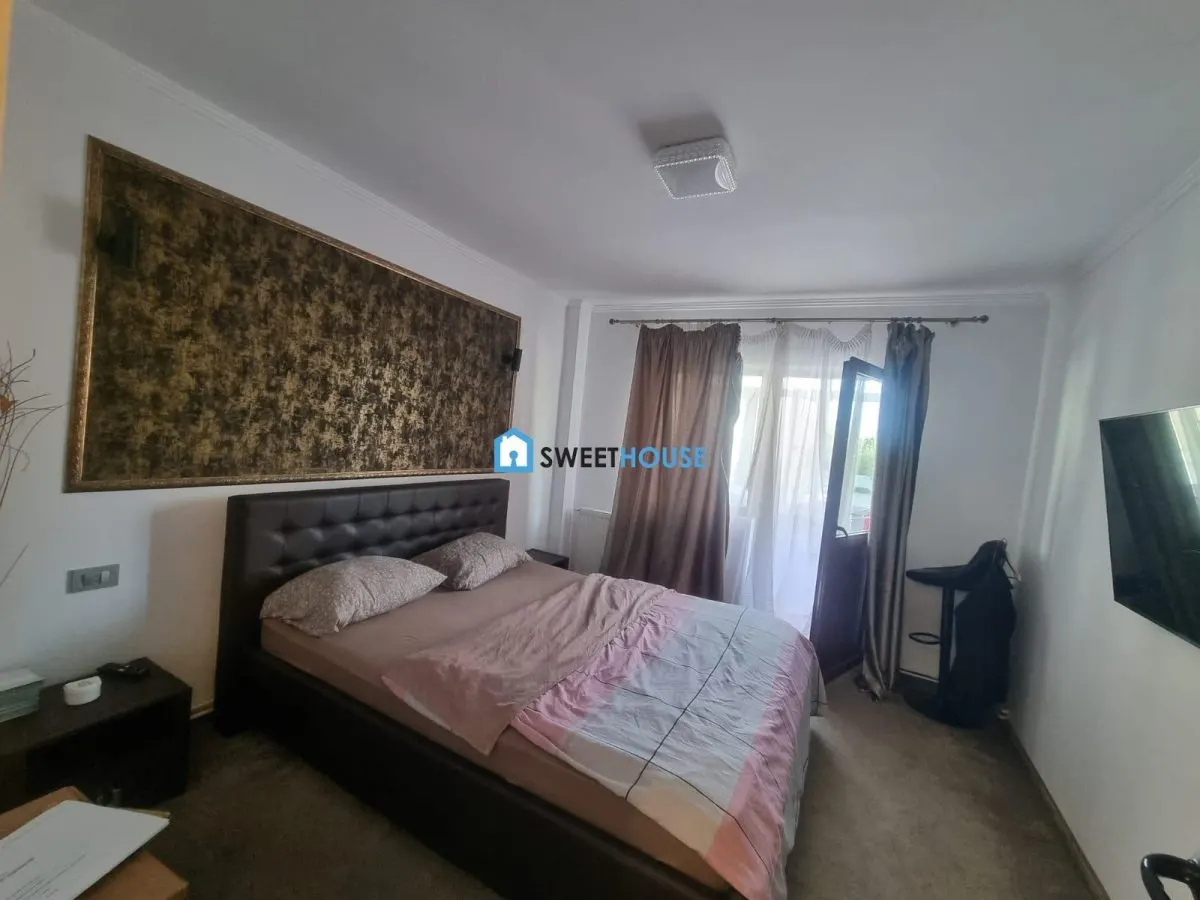 Apartament modern cu trei camere Zona 1 decembrie - foto 1