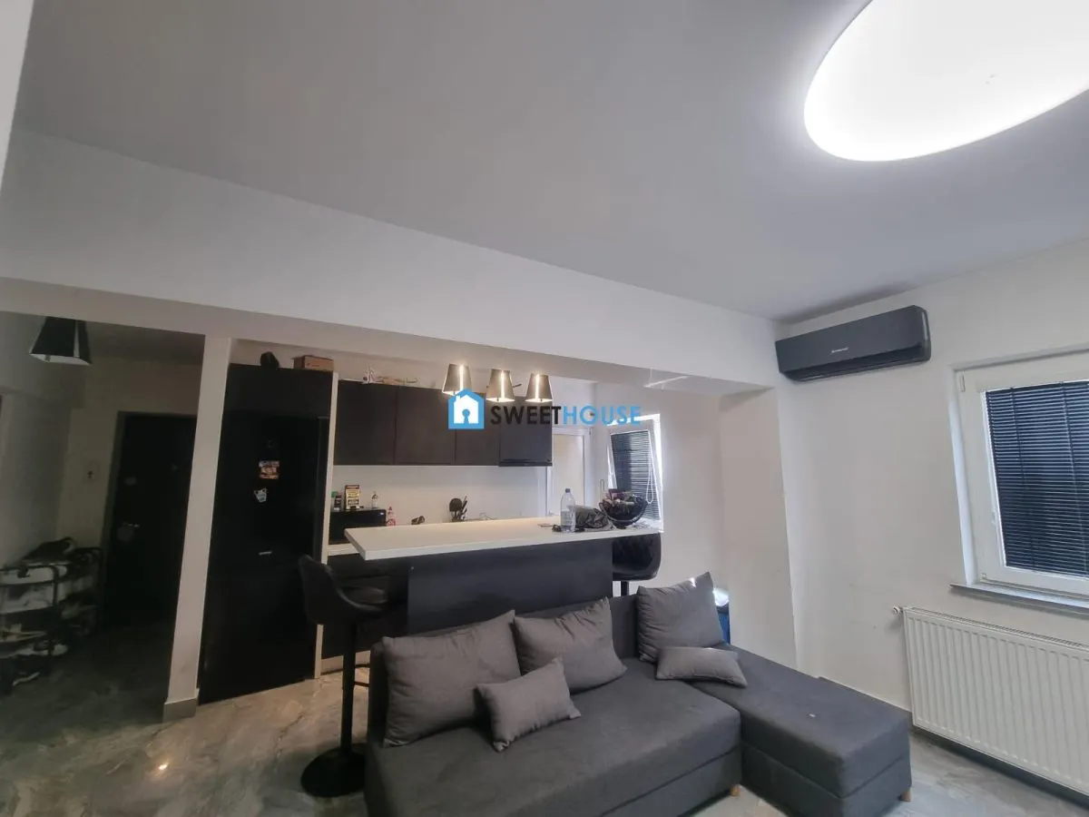 Apartament modern cu trei camere Zona 1 decembrie - foto 3