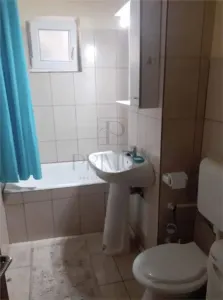 BLASCOVICI , APARTAMENT 1 CAMERA , mobilat, centrala proprie, decomandat , - foto 5