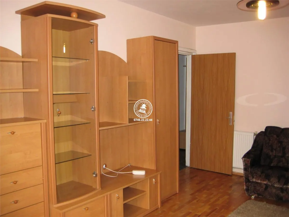 Apartament 1 camera, Tatarasi, etajul 1, bl 1982 - foto 1