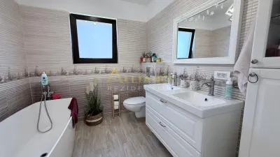 Casa Individuala - 5 camere - 3 bai - 403mp teren - foto 16