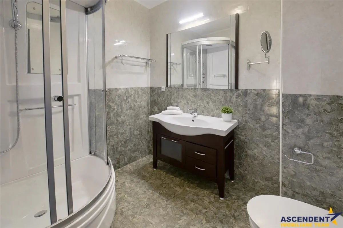 Apartament doua camere, decomandat, 64mp,parcare securizata,Central,Brasov - foto 4