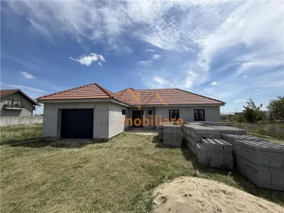 CASA PLAN PARTER | TEREN 800 MP | ACEES AUTO | ZONA OSORHEI | ORADEA - Osorhei
