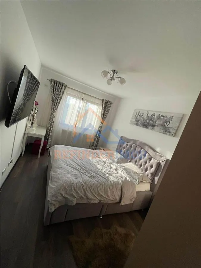 Vanzare apartament 3 camere, Metalurgiei - foto 3