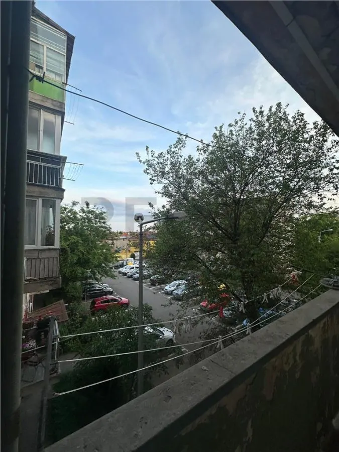RECO Apartament 3 camere Decebal - foto 5