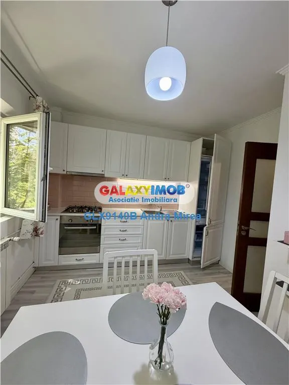 Inchiriere apartament 2 camere Mall Vitan RENOVAT LOC PARCARE - foto 3