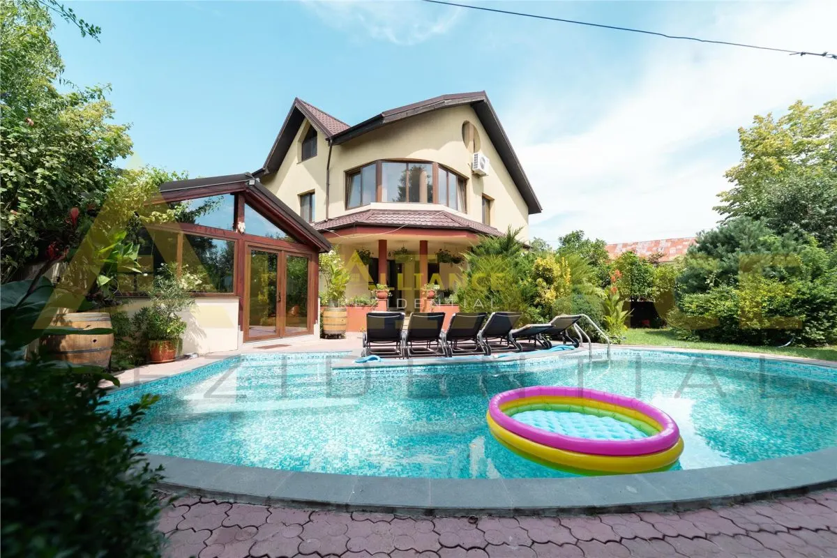 Vila individuala 7 camere cu piscina - foto 1