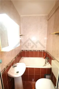 Garsoniera, centrala proprie, zona Lipovei - foto 6