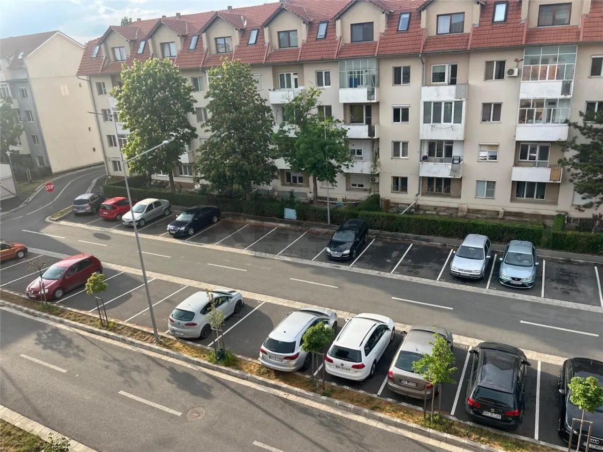RECO Apartament cu o camera Oradea -Cantemir etaj 3 - foto 12