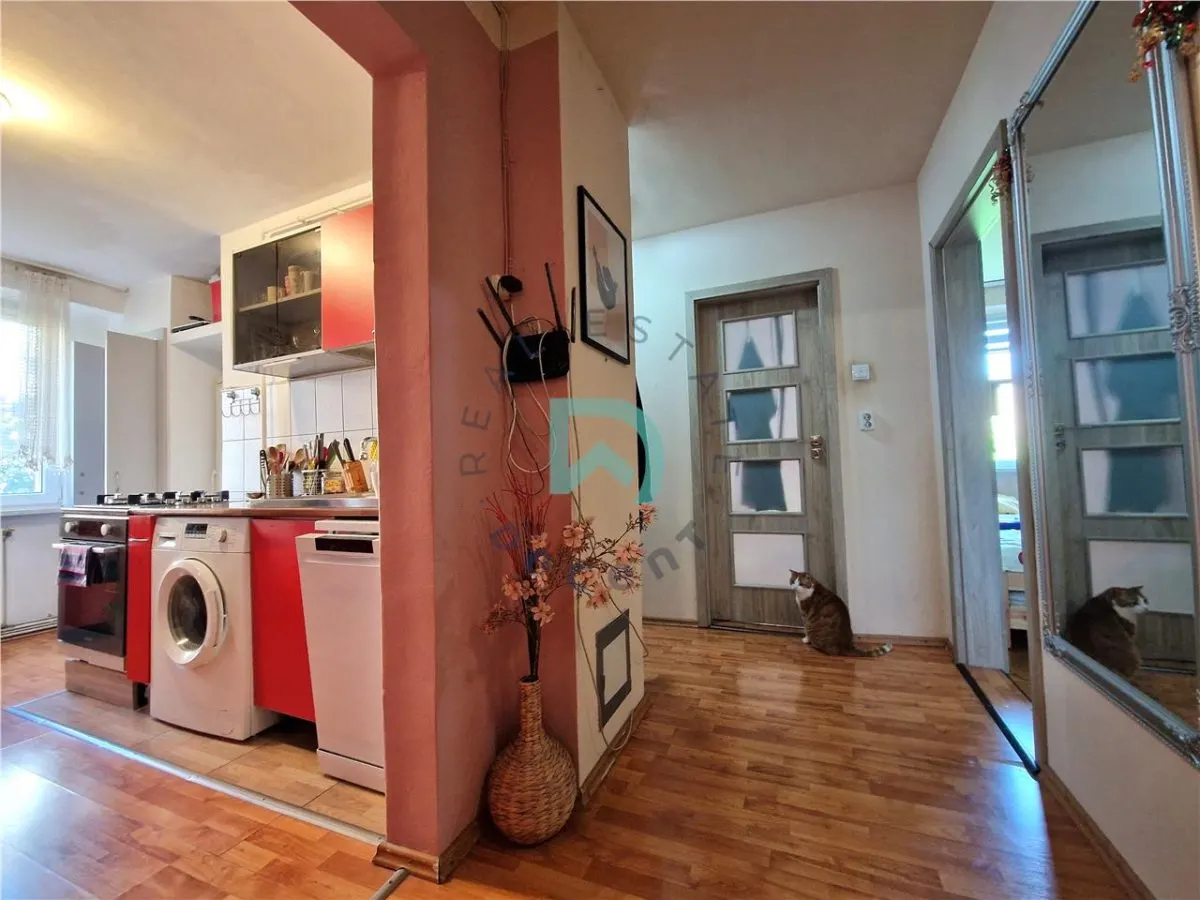 Apartament 3 camere, decomandat, Grivitei, Brasov - foto 7