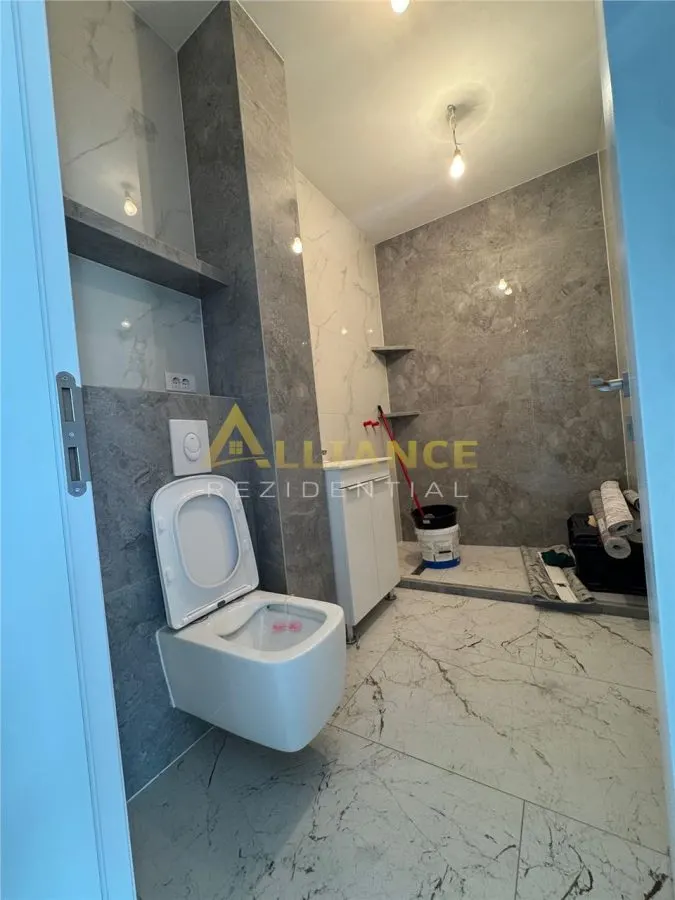 Apartament 3 camere - foto 11