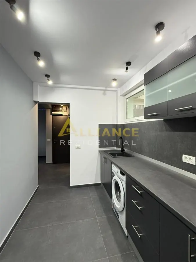 5 Minute Metrou Eroii Revolutiei - 2 Camere - 118.000eur - Gata de mutat - foto 10