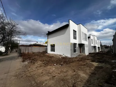 Vila Individuala 5 camere Soseaua Oltenitei Teren 300 mp - Popesti-Leordeni
