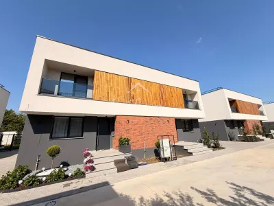 Vile de lux tip duplex de vanzare- Sector 6 - foto 18