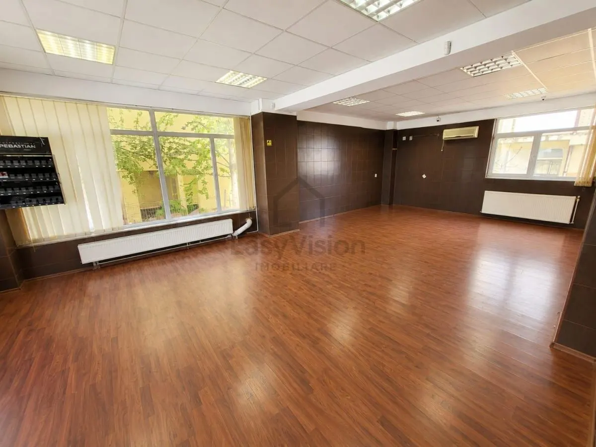 Spatiu Comercial | Fundeni | 160 MP | Sector 2 - foto 1