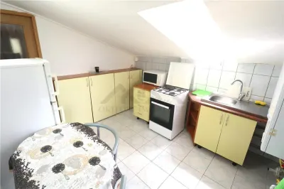 Apartament 2 camere , centrala proprie , zona Mehala - foto 3