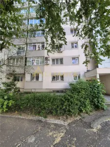 Parc IOR Apartament 2 Camere an 1981 - foto 4