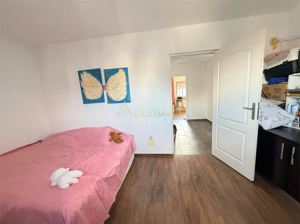 Casa tip duplex ||4 camere 2 bai || teren 200mp || 200m de bulevard - foto 3