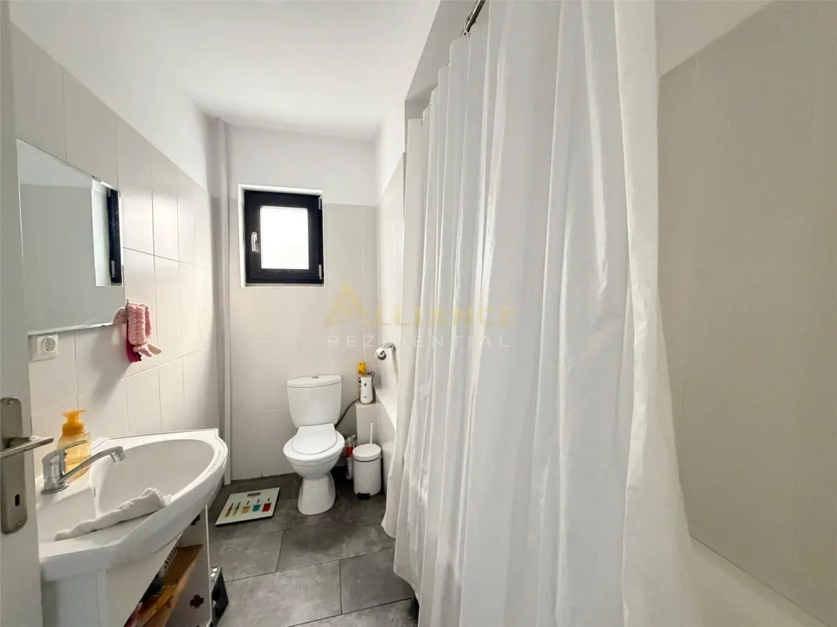 Casa tip duplex - 4 camere 2 bai - teren 200mp - 200m de bulevard - foto 5