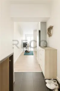 RECO Apartament 3 camere, zona Nufarul, etaj 5/8, lift, 60 mp utili - foto 12