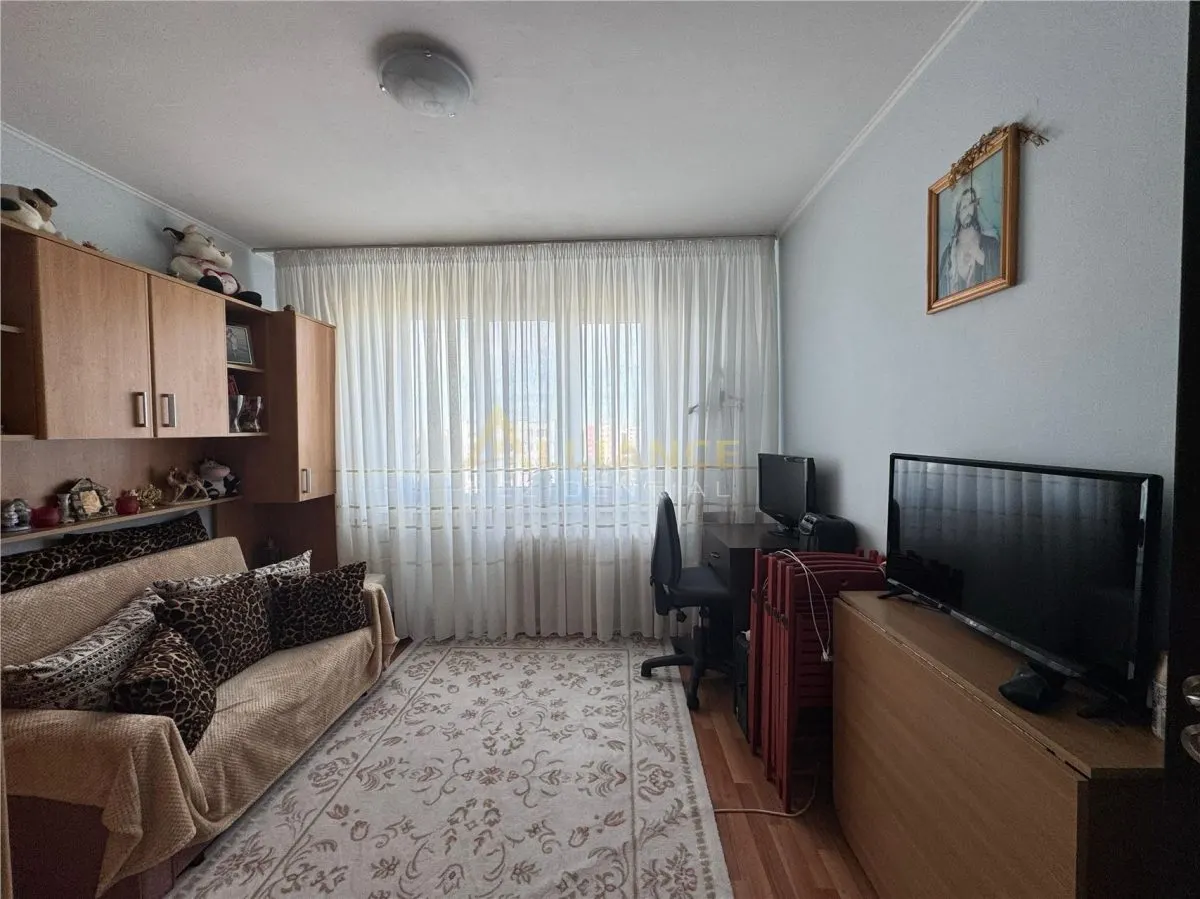 Berceni-Apartament 3 Camere-Gata de Mutare - foto 9