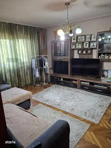 andat si 3 dormitoare - foto 2