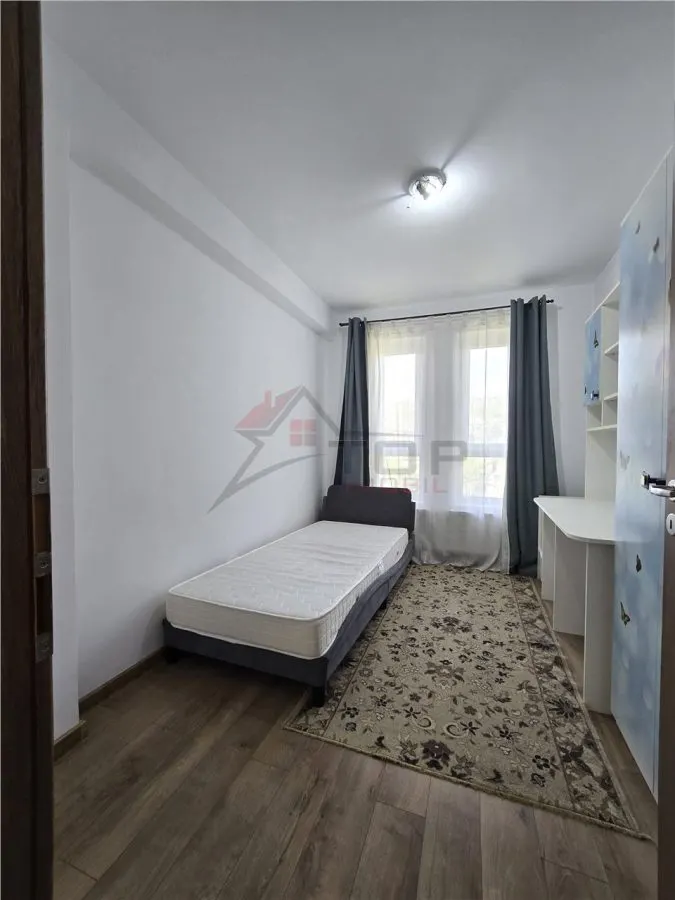Apartament 3 camere decomandat+ parcare- Rediu - foto 7