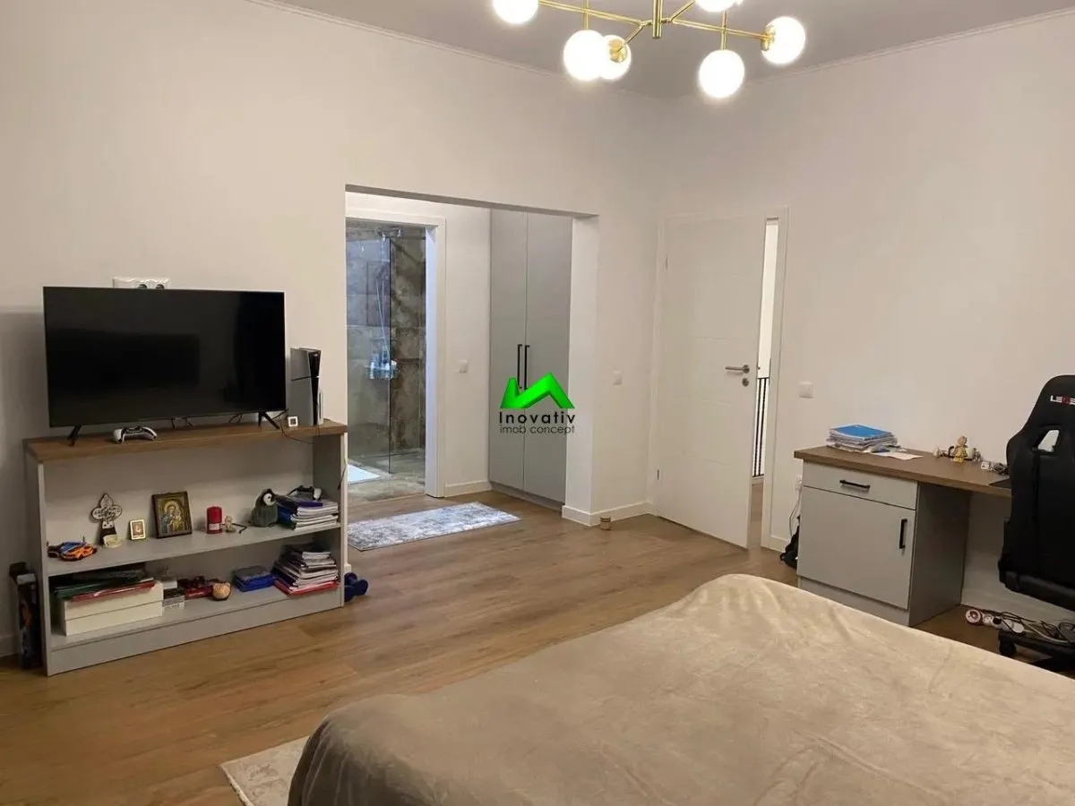 Casa de vanzare 5 camere Cisnadie/ Cisnadioara - foto 11