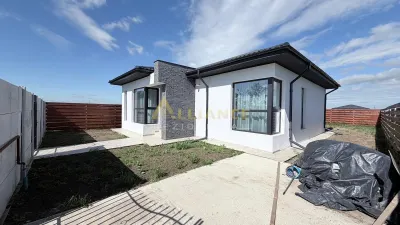 Casa Individuala - 3 camere - 2 bai - 375mp teren - Berceni
