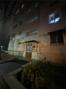 Sector 4 Apartament 3 Camere Mobilat/Utilat Centrala Termica - Bucuresti
