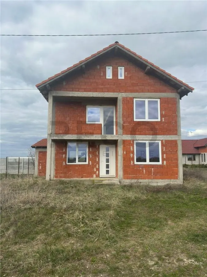 RECO Casa la rosu Pausa - foto 1