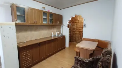 Apartament 2 Cam. Semidecomandate â€“ Moldova Noua/CS - foto 9