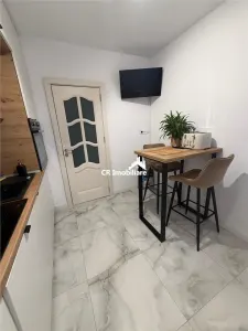 Apartament 3 camere Ozana renovat - foto 2