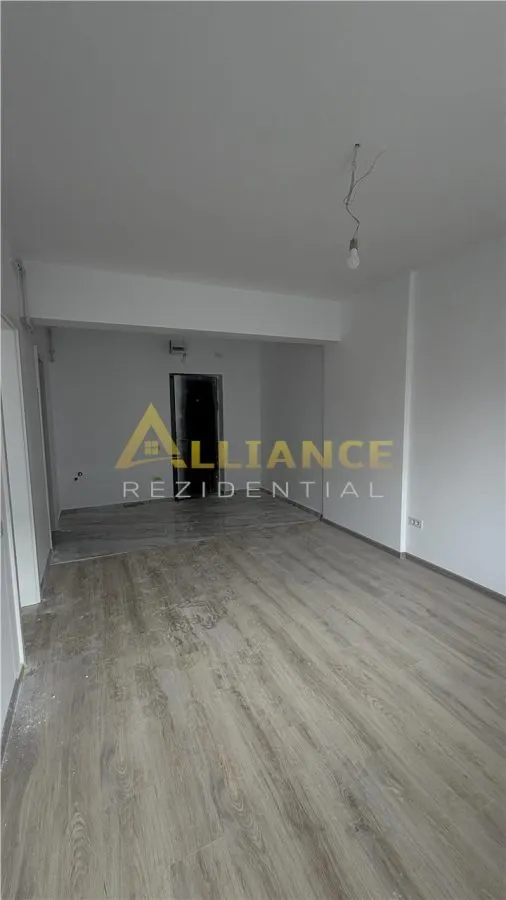 De vanzare garsoniera 41 mp || Str Biruintei || bloc nou|| M. Berceni - foto 2