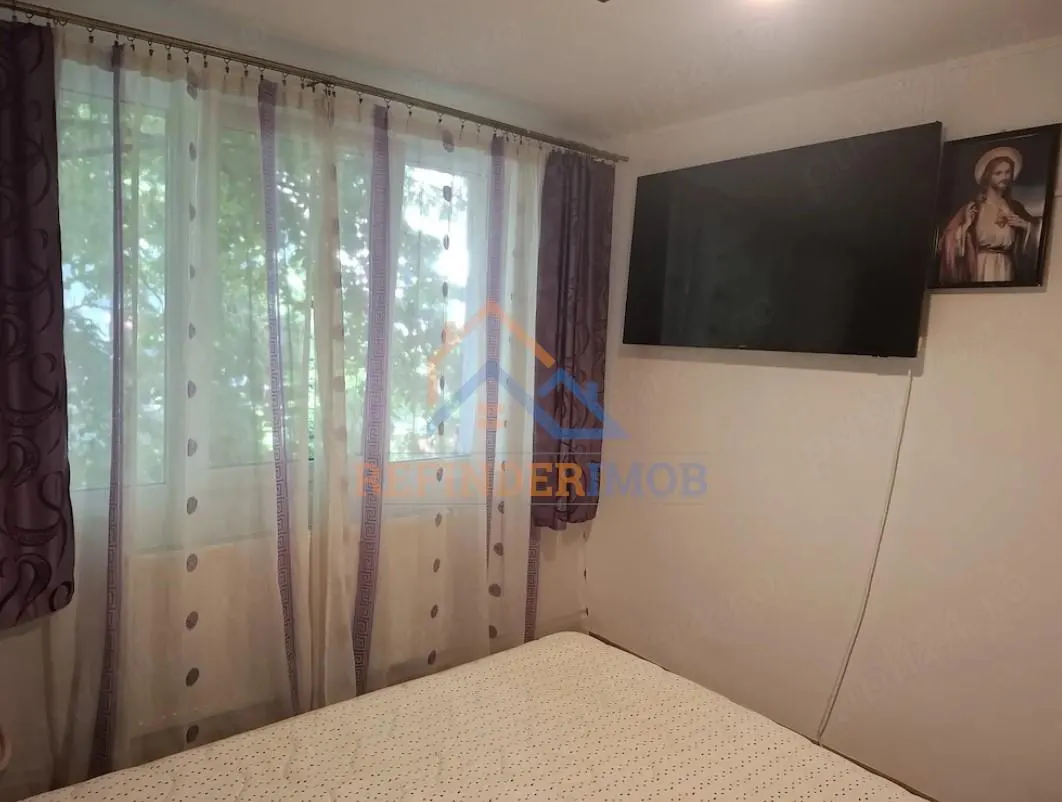 Apartament 2 camere sector 4 â€“ zona Straja - foto 5