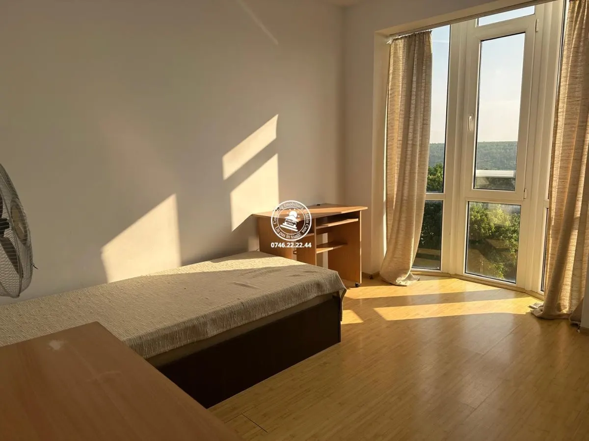Apartament cu 3 camere, Copou - foto 5