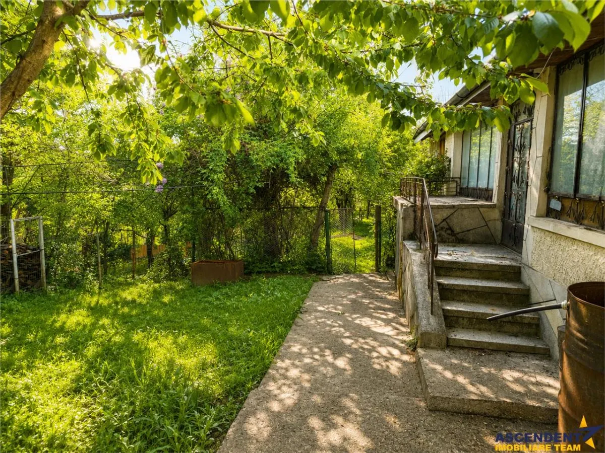 Casa traditionala cu autenticitate rurala, in pitoreasca Telega, Prahova - foto 1