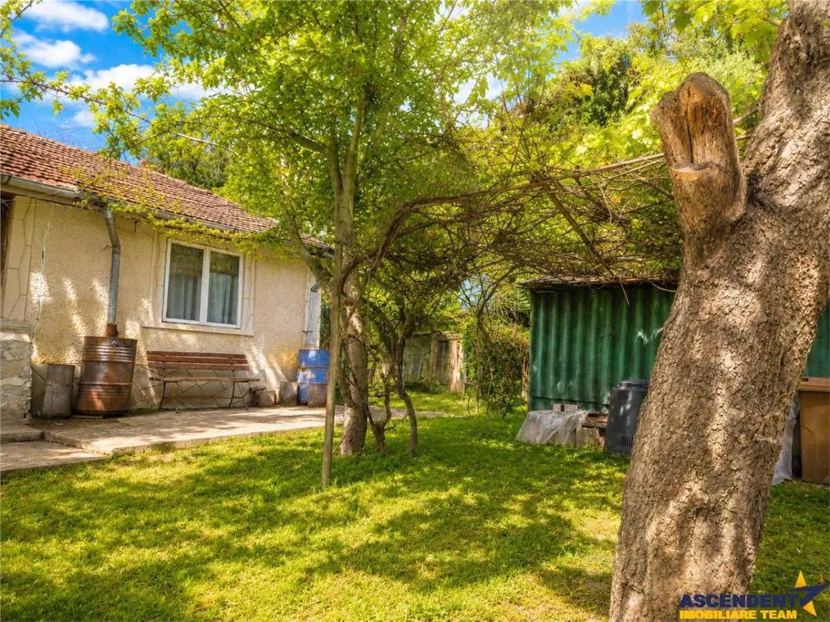 Casa traditionala cu autenticitate rurala, in pitoreasca Telega, Prahova - foto 3