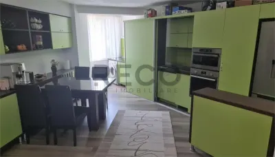 RECO Apartament cu 3 camere in Oradea Decebal - foto 4