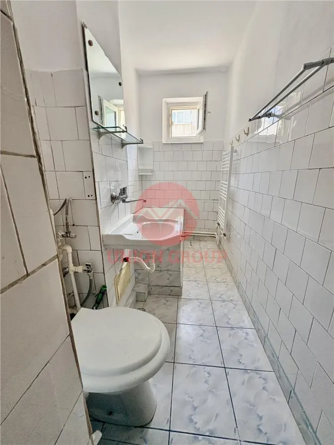 Apartament 3 camere semidecomandat Năvodari - foto 13