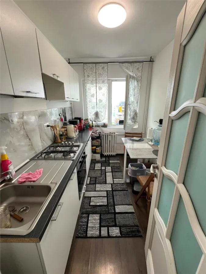 Vanzare apartament 2 camere DECOMANDAT - Podu Ros - foto 7