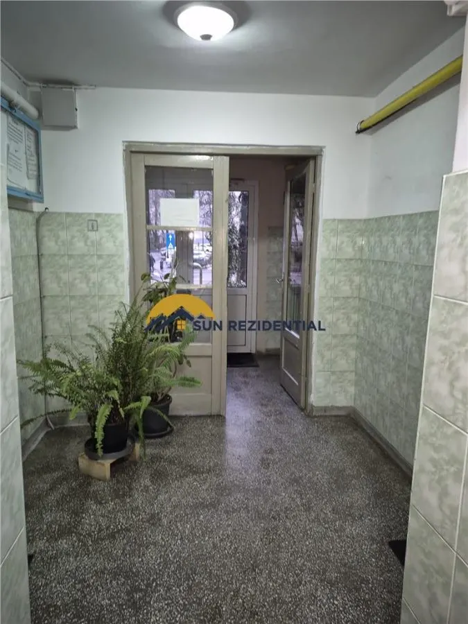 Berceni- Resita Apartament 2 camere, Stradal, Liber - foto 6