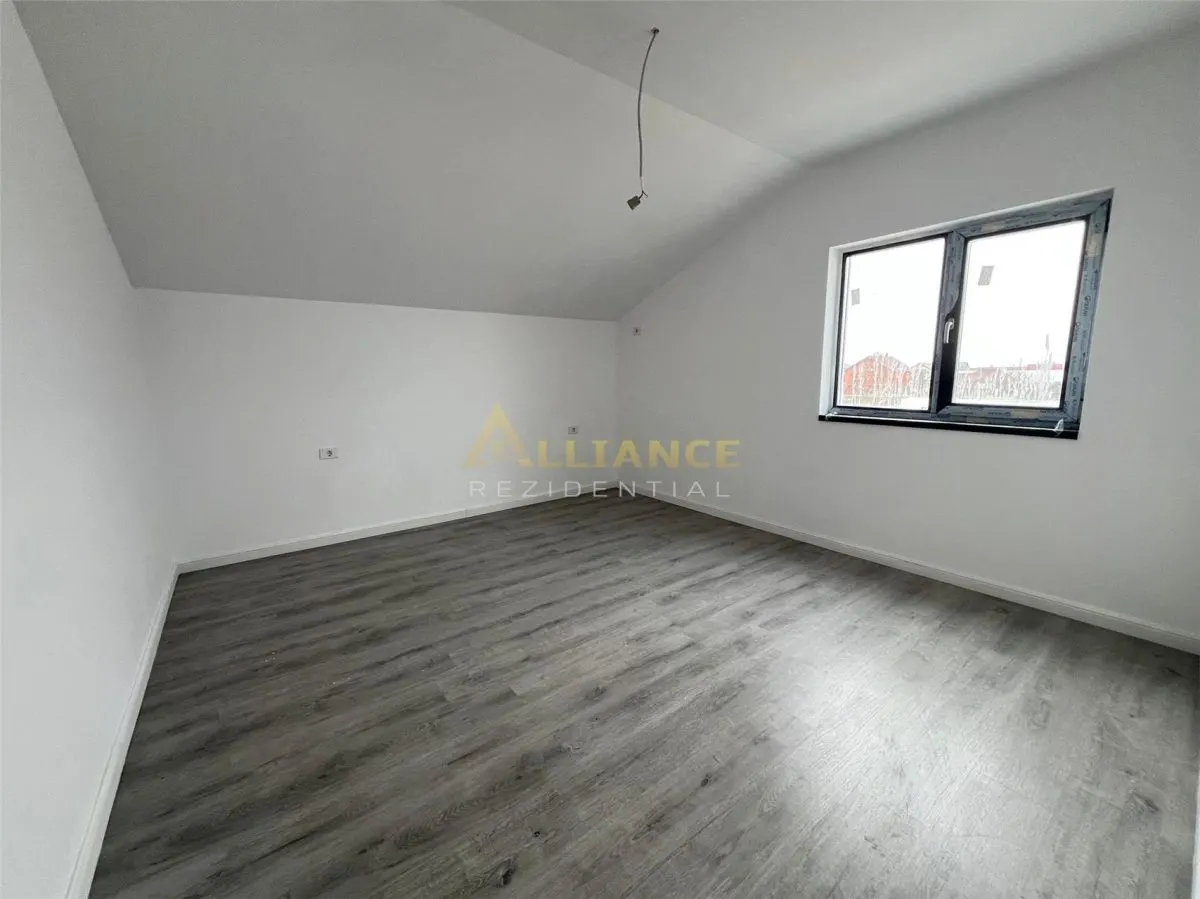 Casa Individuala P+M - 4 camere - Pompa de Caldura-Panouri Solare - foto 12