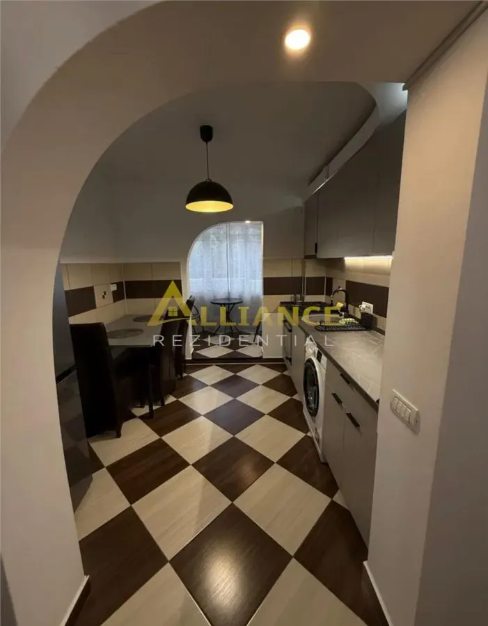 Piata Sudului Apartament 3 Camere de inchiriat - foto 4