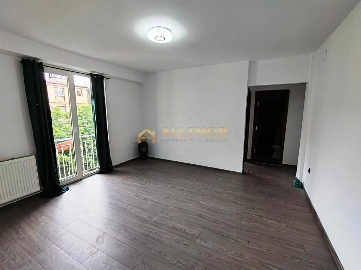 Apartament 2 camere in Ploiesti, zona ultracentrala, Piata Victoriei - foto 1