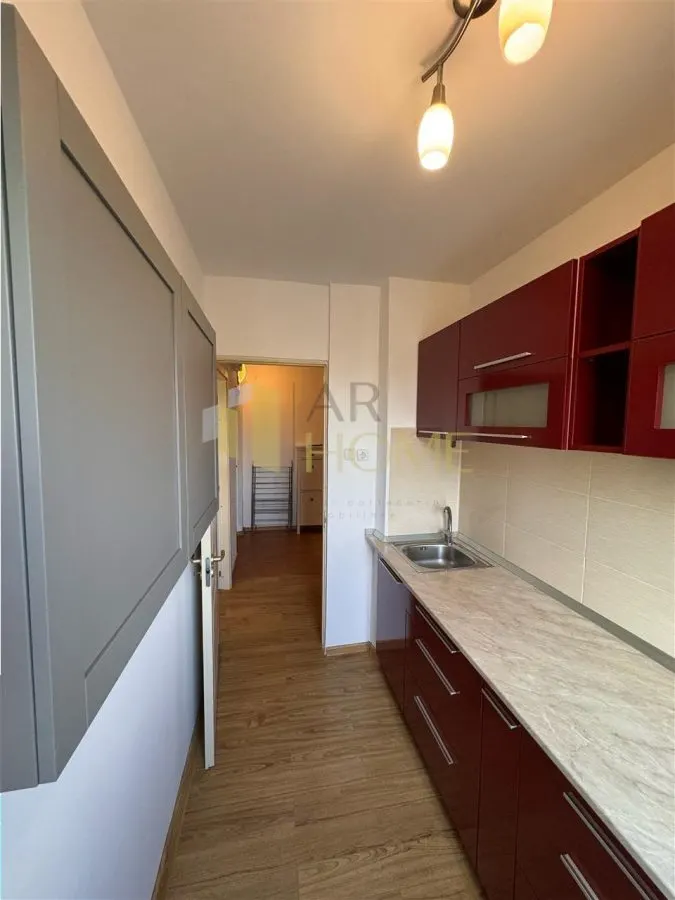 Apartament 3 camere , zona Malu Rosu , Ploiesti - foto 12