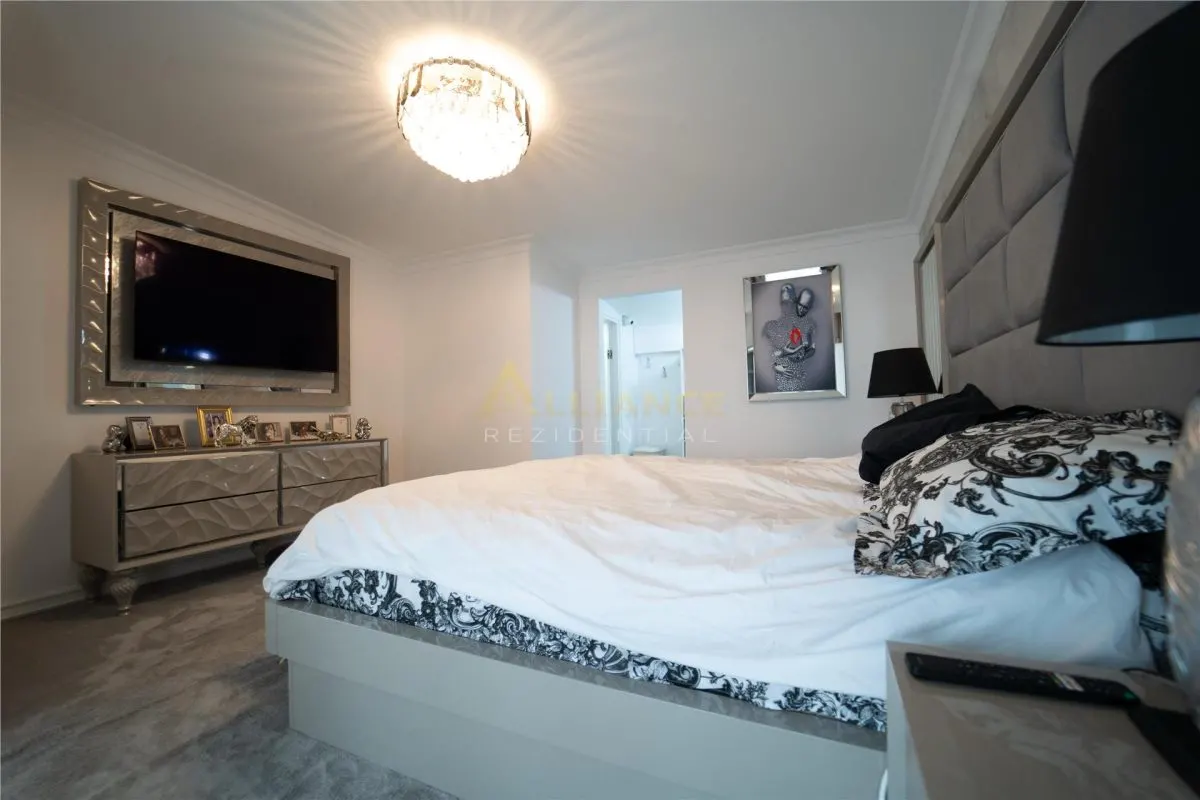 Metalurgiei Vilă Superbă 7 camere Lux - foto 16